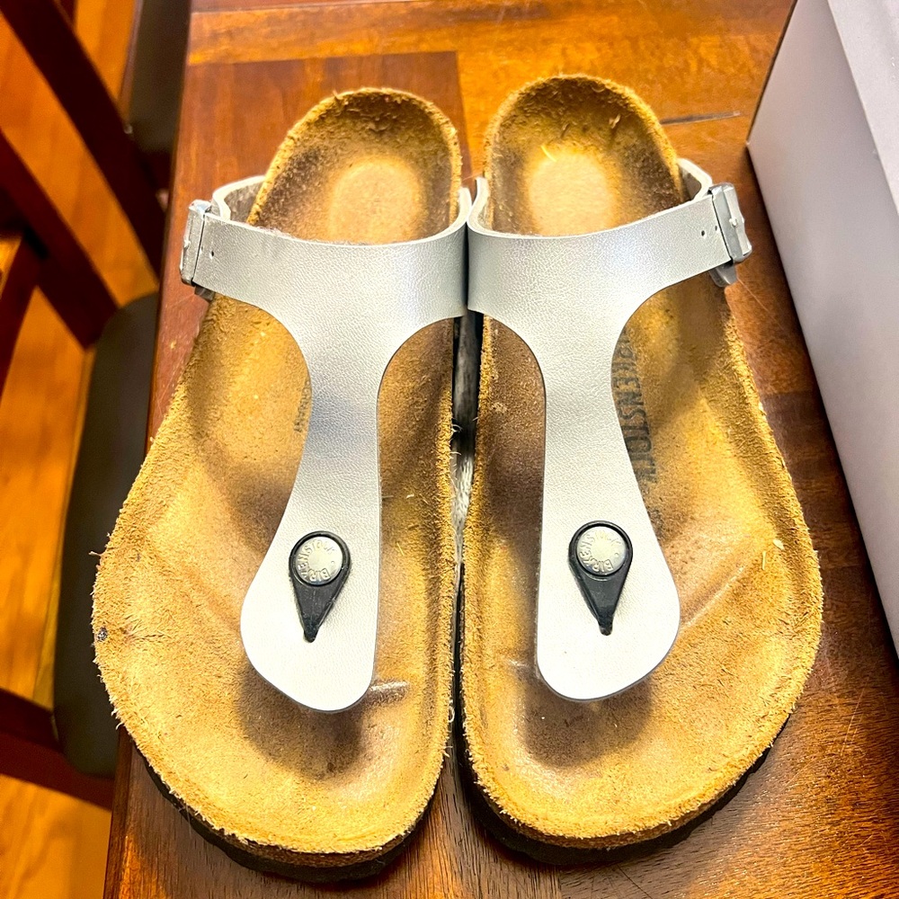 Birkenstocks. Size 39. Great condition!
